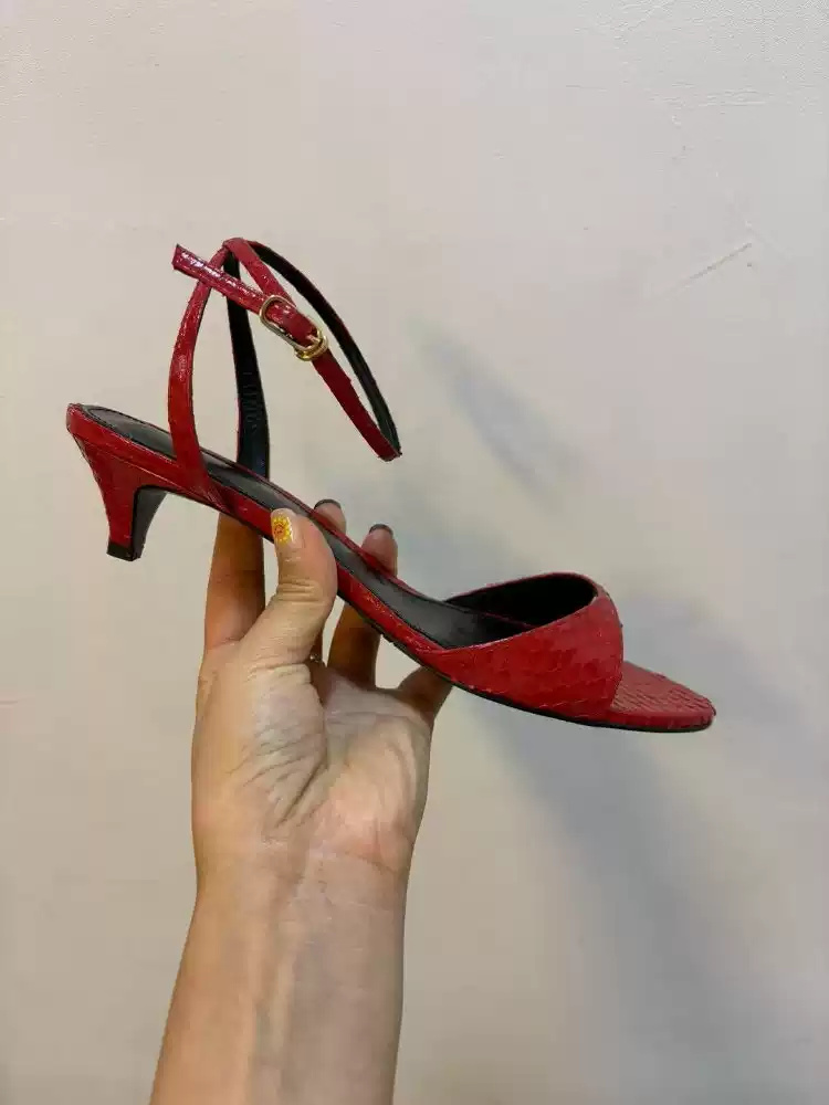 Women's Red Patent Leather Ope - đánh giá và giá Kitten Heel Women